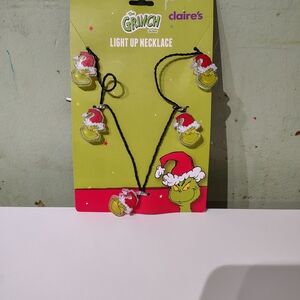 NWT Grinch Light Up Christmas Necklace Ugly Christmas Sweater Girls Jewelry